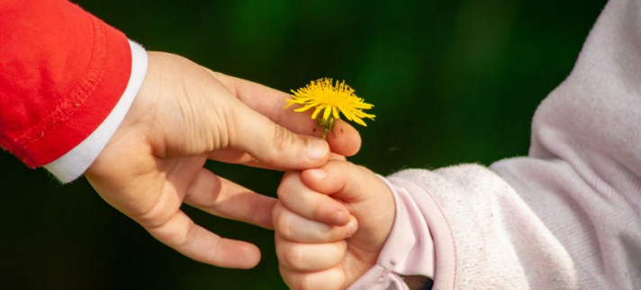 Oser les petits actes de gentillesse au bureau 