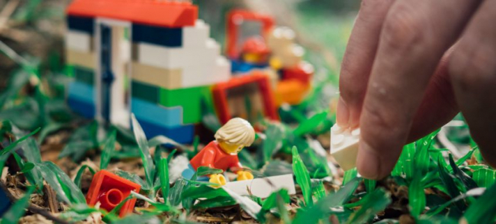 Handing innovation over to your clients: the Lego example