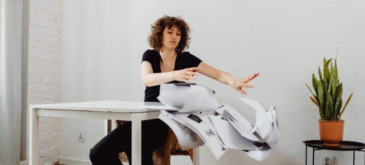 Quand l’IA conduit à se débarrasser de son travail au détriment de ses collègues 